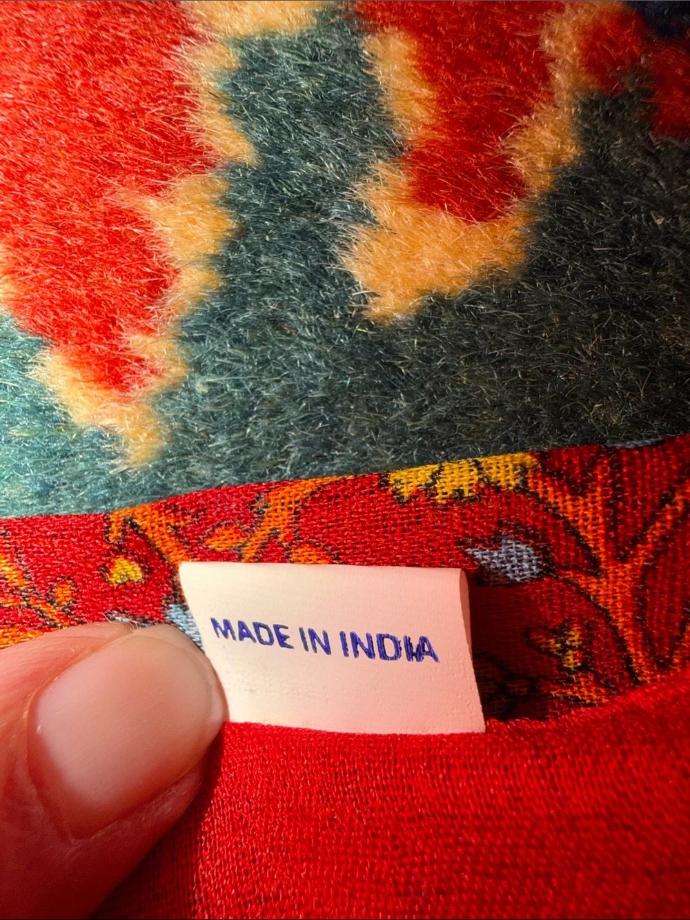 Vintage Resiyan 100% pure silk 38
